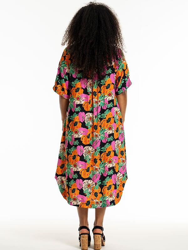 BIDIANA - Plus Size Kjole fra Studio