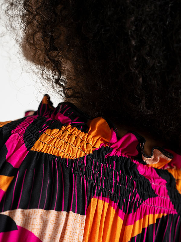 JEANETT - Plus Size Kjole fra Studio