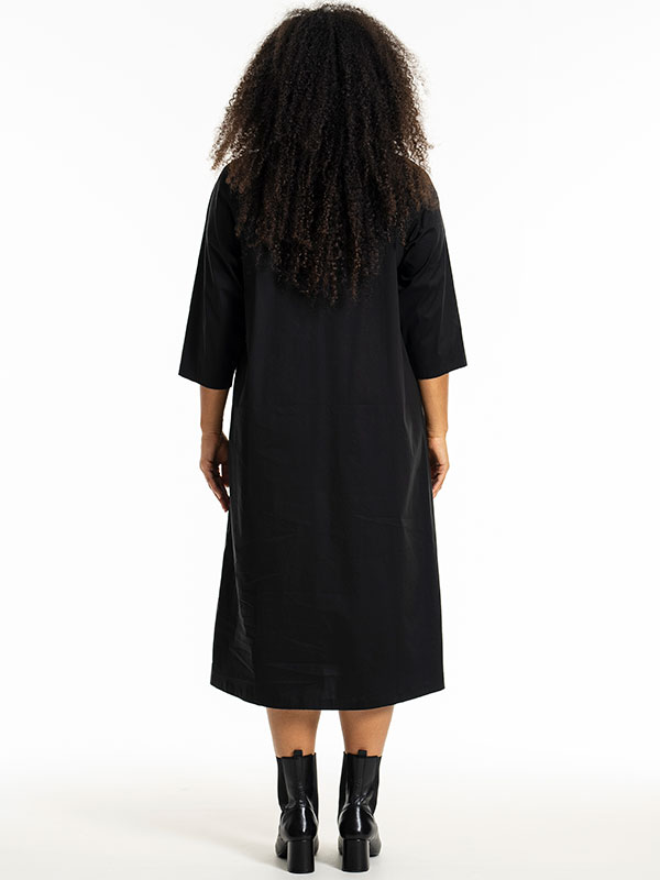 JASMINA - Plus Size Kjole fra Studio