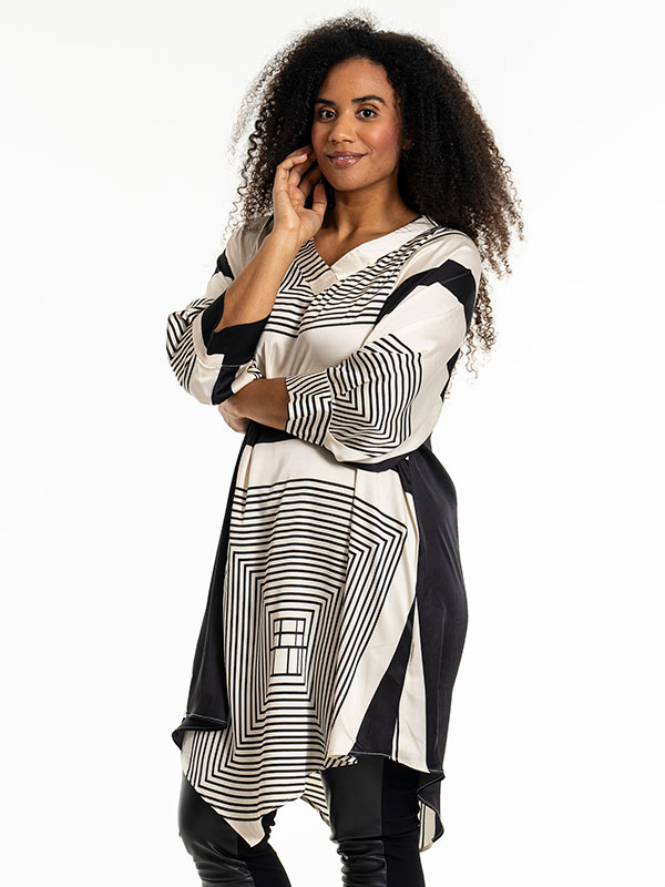 JULINE - Plus Size Tunika fra Studio