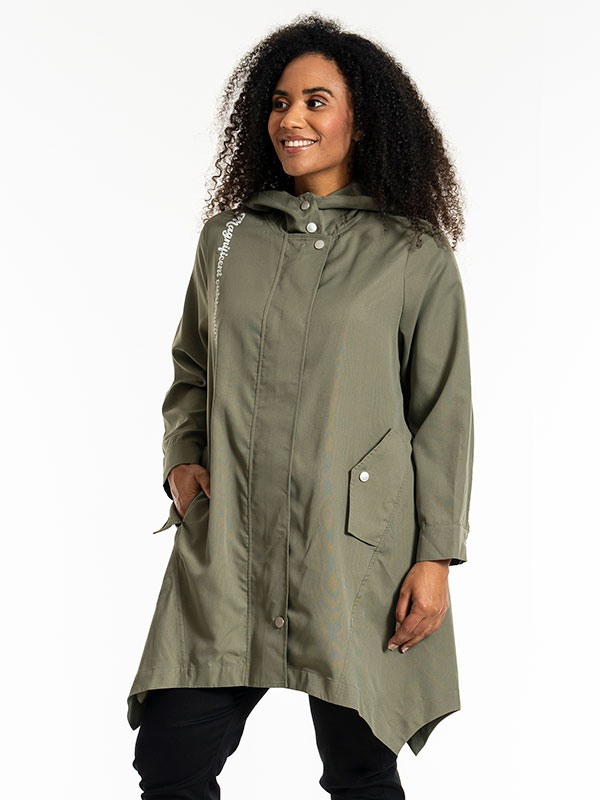 JONA - Plus Size Frakk fra Studio