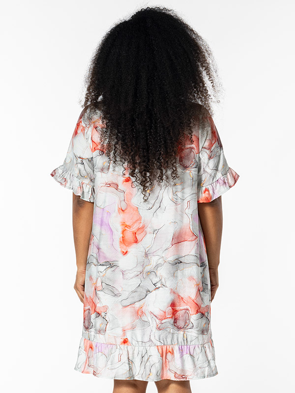 SIGNE - Plus Size Kjole fra Studio