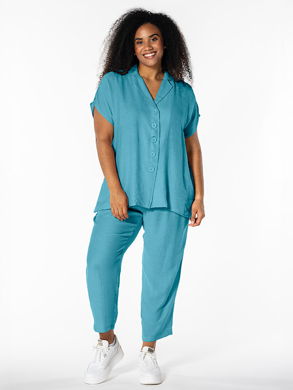 DARIA - Plus Size Skjorte fra Studio