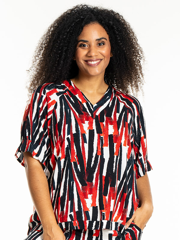 DASIE - Plus Size Bluse fra Studio