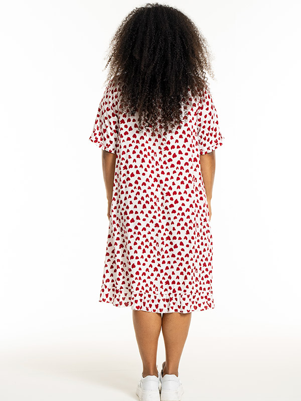 SALLY - Plus Size Kjole fra Studio