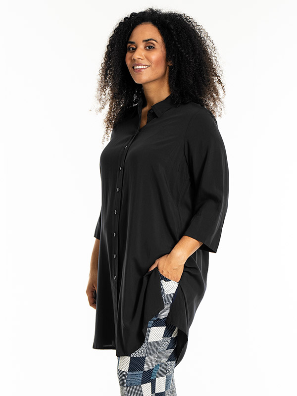 EMILIE - Plus Size Skjorte fra Studio