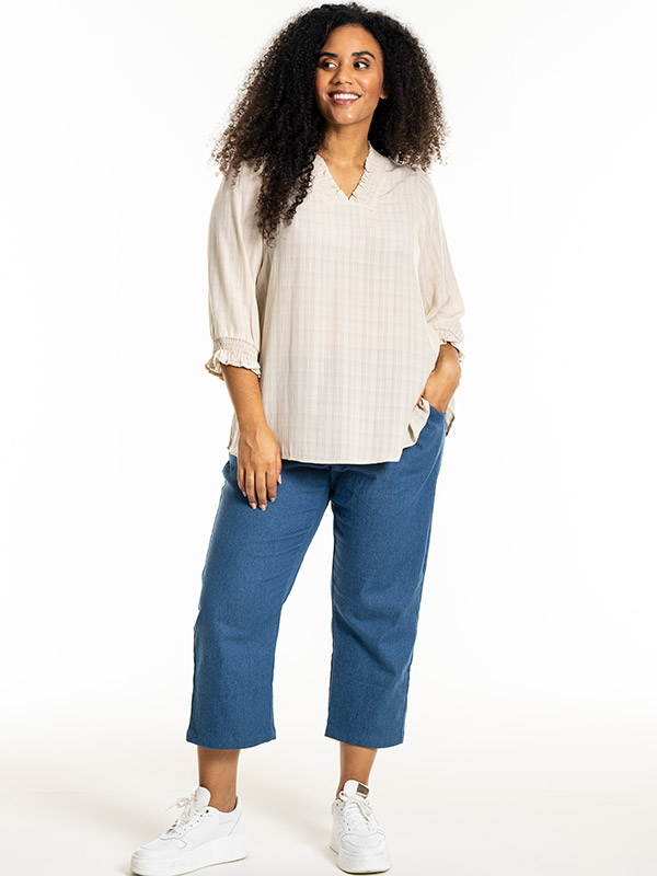 FEODORA - Plus Size Bluse fra Studio