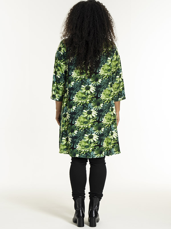 BIRGITTE - Plus Size Kjole fra Studio