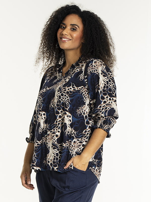 FEODORA - Plus Size Bluse fra Studio