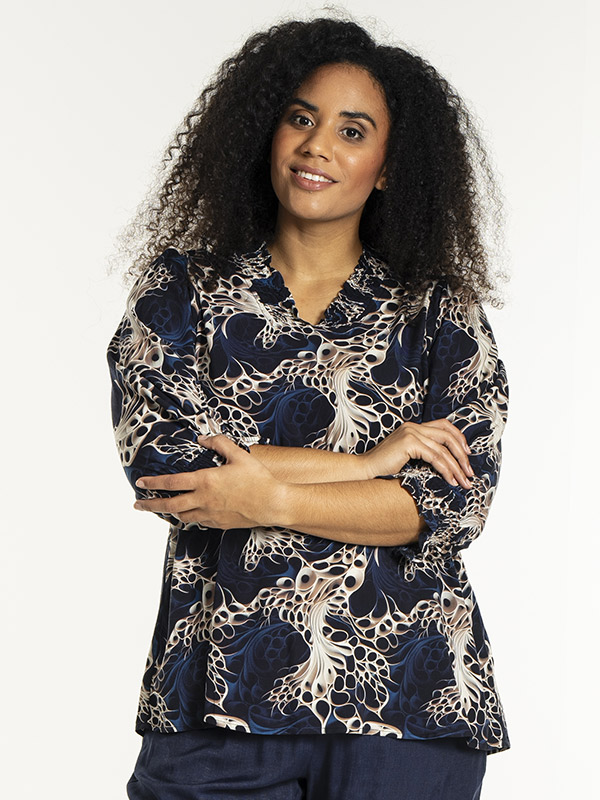 FEODORA - Plus Size Bluse fra Studio
