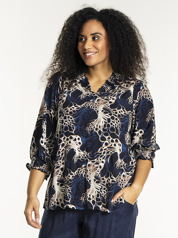 FEODORA - Plus Size Bluse fra Studio