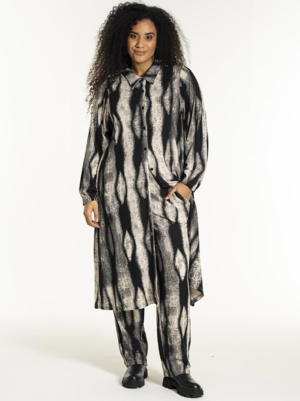 NORLINA - Plus Size Kjole fra Studio