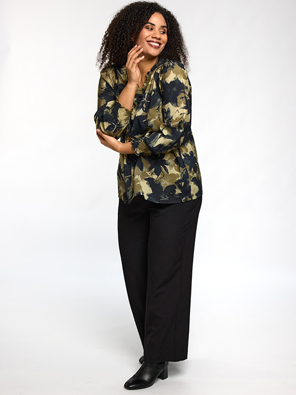 SBONNI - Plus Size Bluse fra Studio