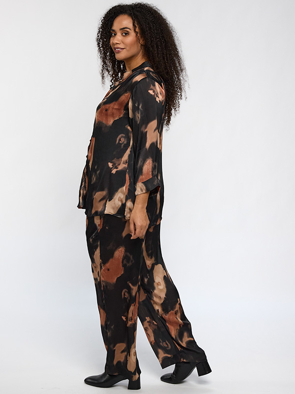 SCHARLOTTE - Plus Size Skjorte fra Studio