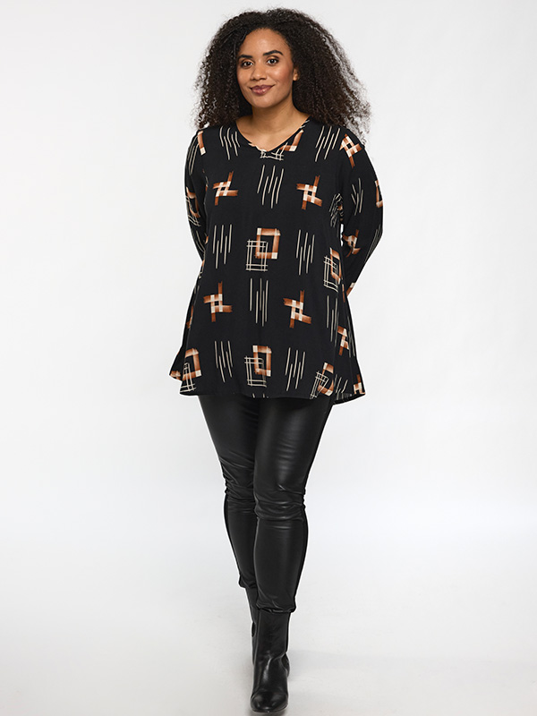 SBERIT - Plus Size Bluse fra Studio