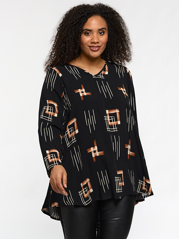 SBERIT - Plus Size Bluse fra Studio