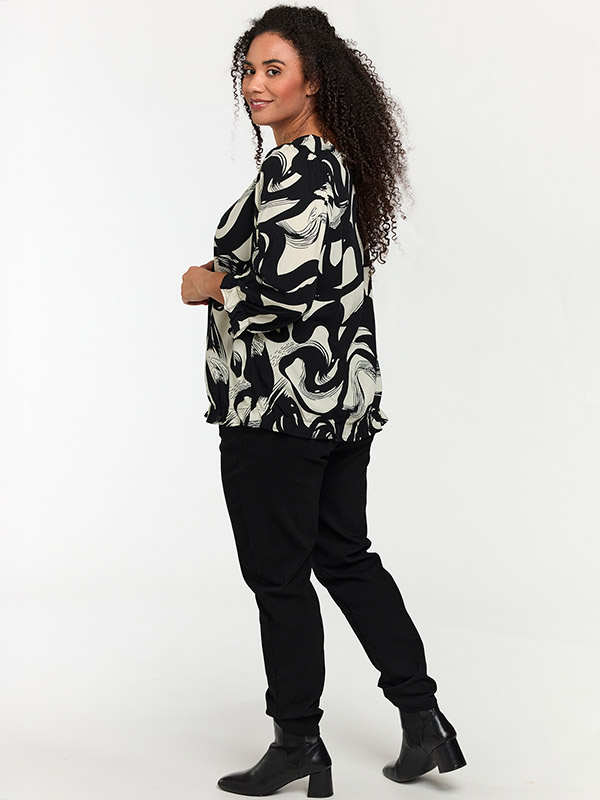 SFARZANA - Plus Size Bluse fra Studio