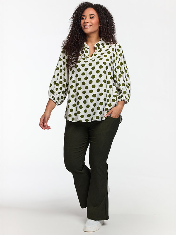 STIFF - Plus Size Bluse fra Studio