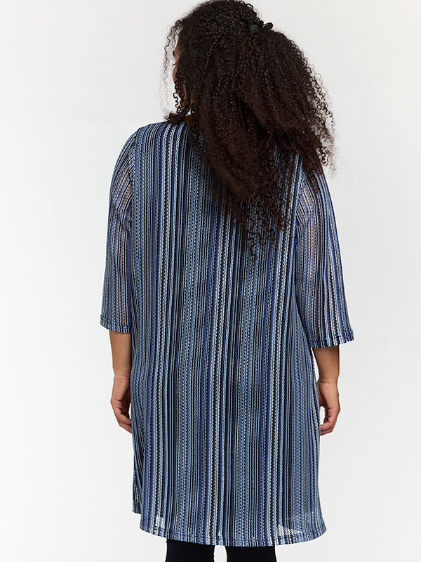 SASTRID - Plus Size Kjole fra Studio