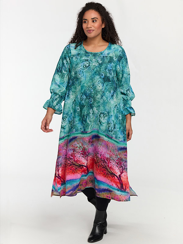 SBODIL - Plus Size Kjole fra Studio