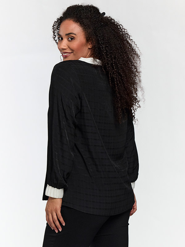 SMILA - Plus Size Bluse fra Studio