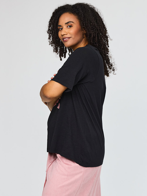 SBELLA - Plus Size T-shirt fra Studio