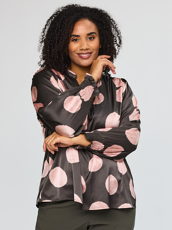 SHANNAH - Plus Size Bluse fra Studio