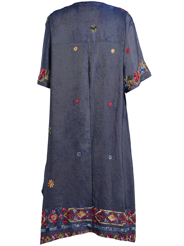 SNOELLA - Plus Size Kjole fra Studio