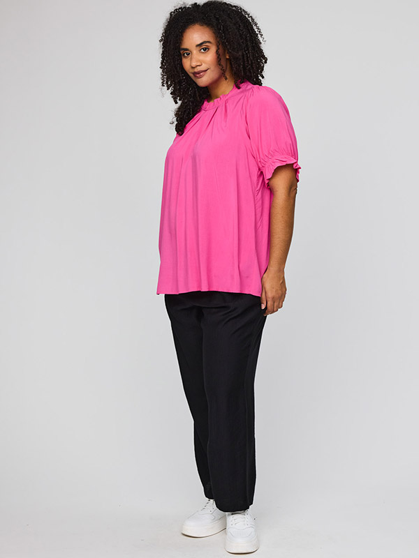 SFOZIA - Plus Size Bluse fra Studio
