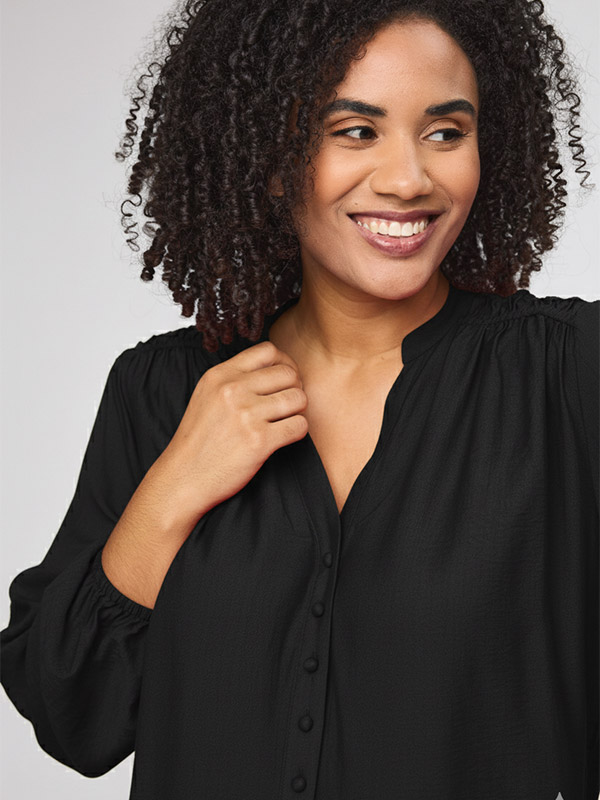 SISLA - Plus Size Bluse fra Studio