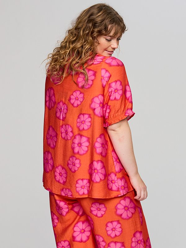 SKERRY - Plus Size Bluse fra Studio