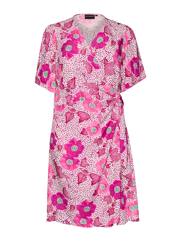 SALBA - Plus Size Kjole fra Studio