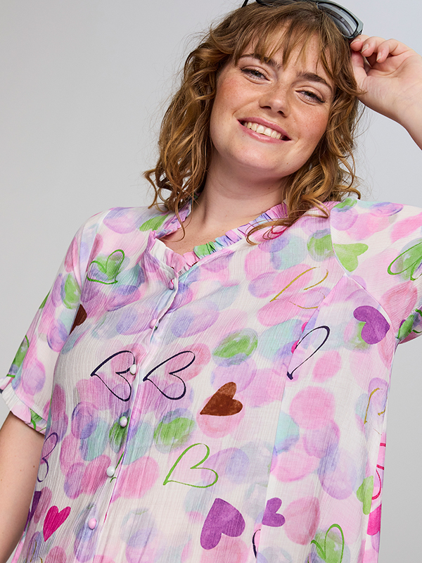 SSALLY - Plus Size Kjole fra Studio