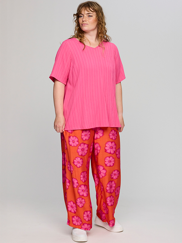 SAPRIL - Plus Size T-skjorte fra Studio