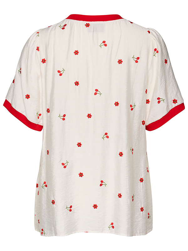 SAVA - Plus Size T-skjorte fra Studio