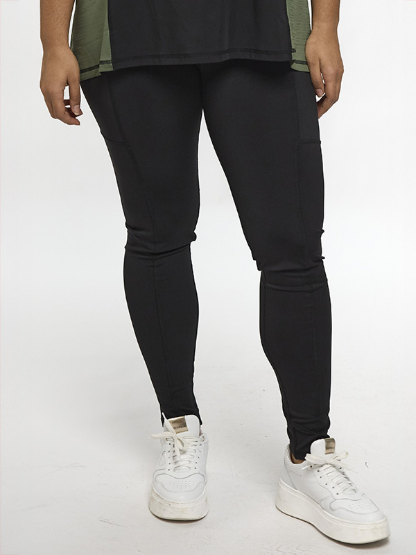 SFITNESS - Plus Size Trenings tights fra Studio