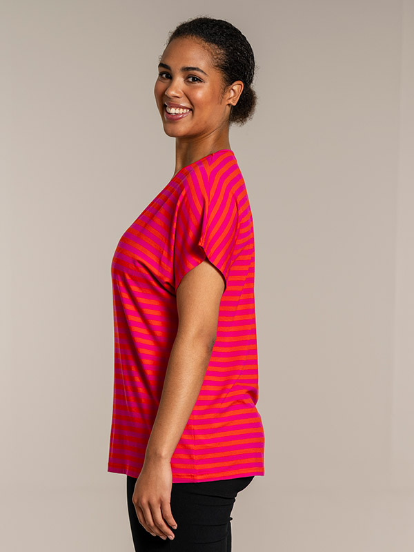 AMSTERDAM - Plus Size T-shirt fra Sandgaard