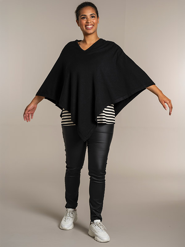 Poncho fra Sandgaard