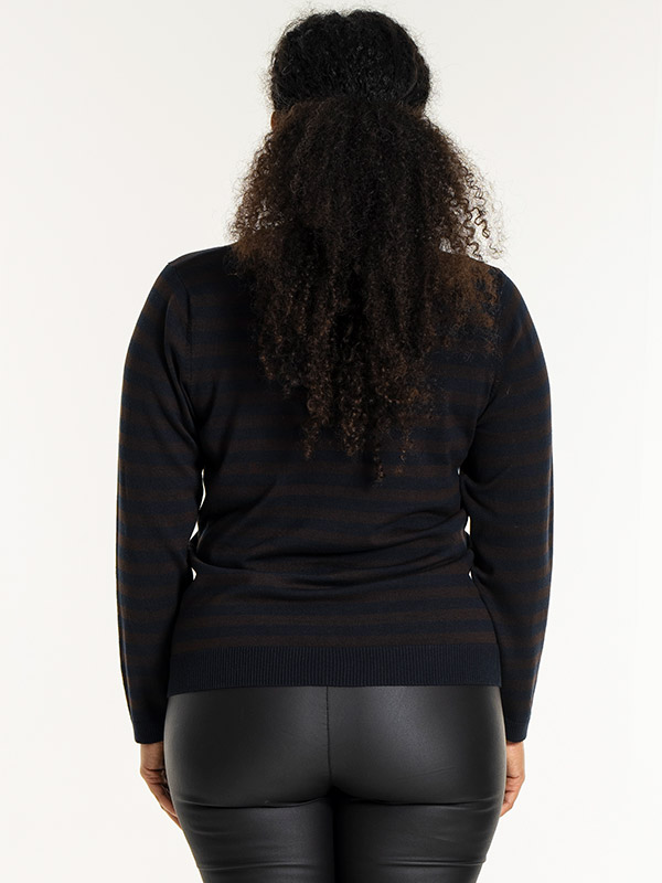 HELSINKI - Plus Size Genser fra Sandgaard