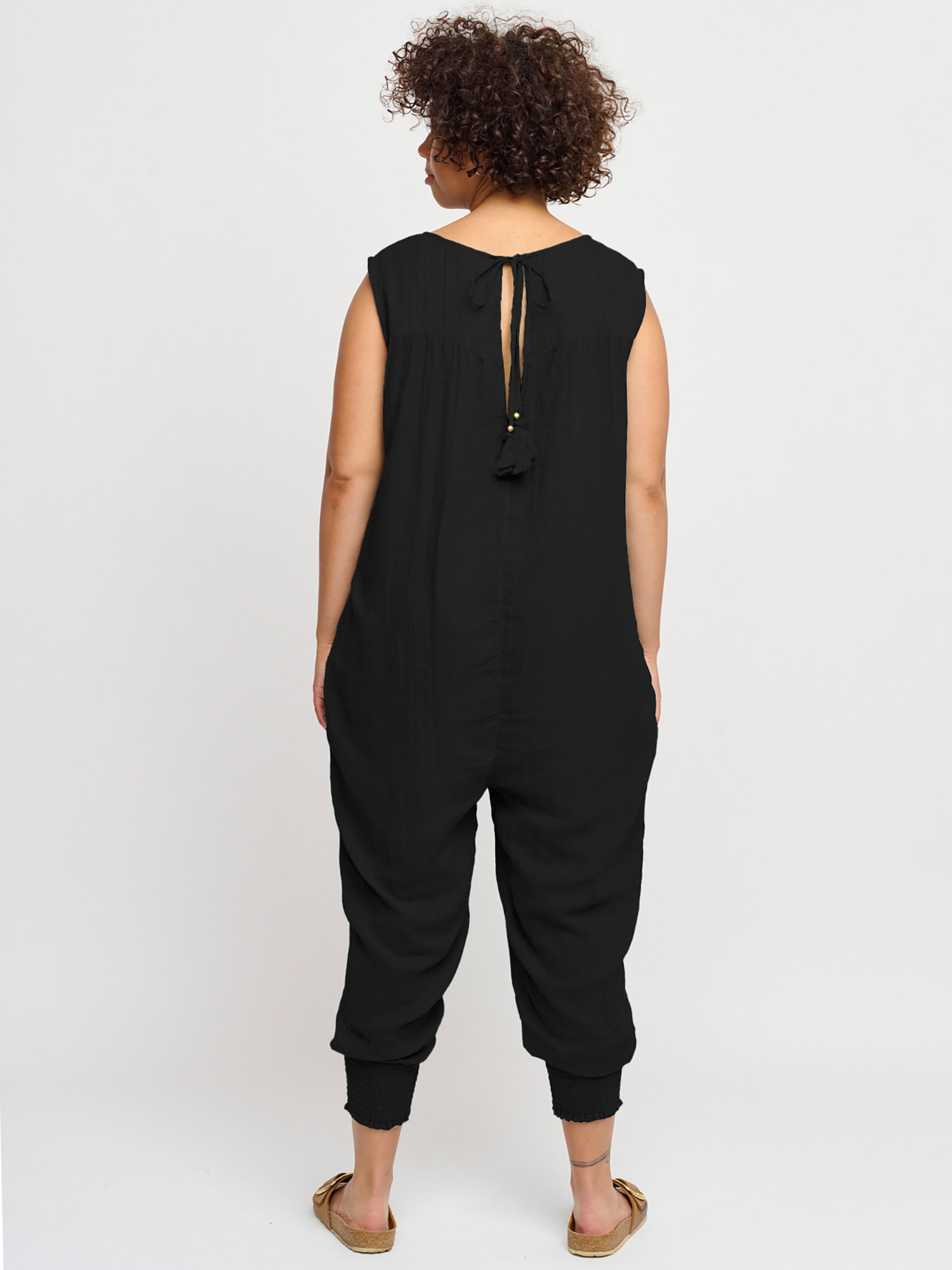 Buksedress fra Adia