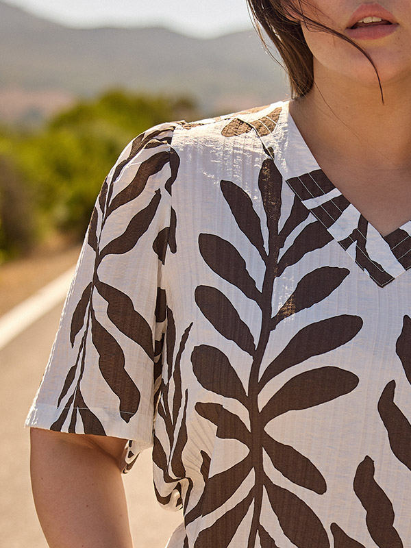 WA-MARTA - Plus Size Bluse fra Wasabi Concept