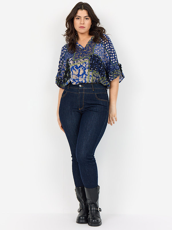 WA-NEA - Plus Size Bluse fra Wasabi Concept
