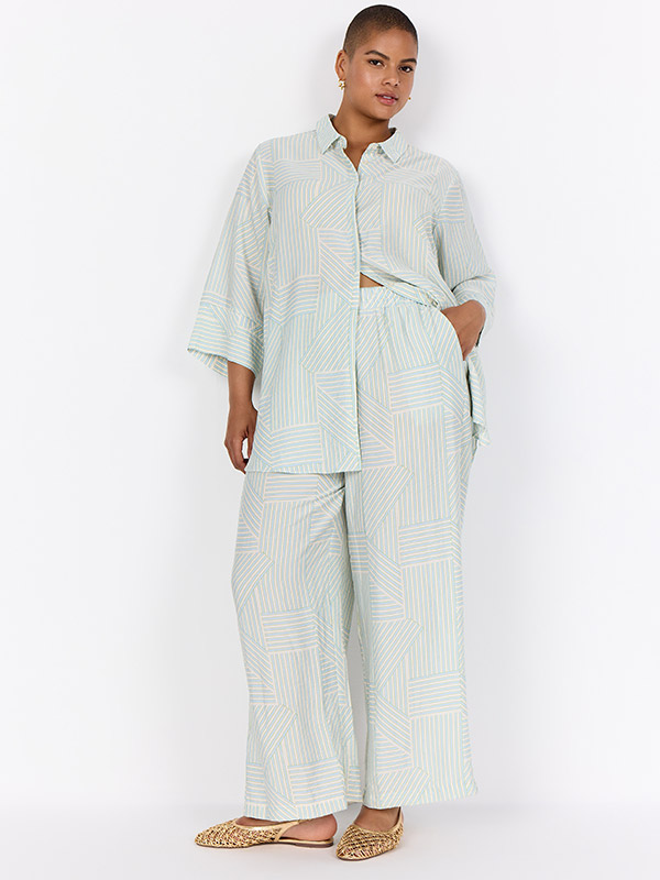 WA-SEMINA - Plus Size Skjorte fra Wasabi Concept