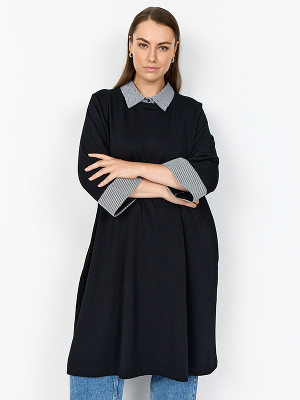 WA-SABINA - Plus Size Kjole fra Wasabi Concept