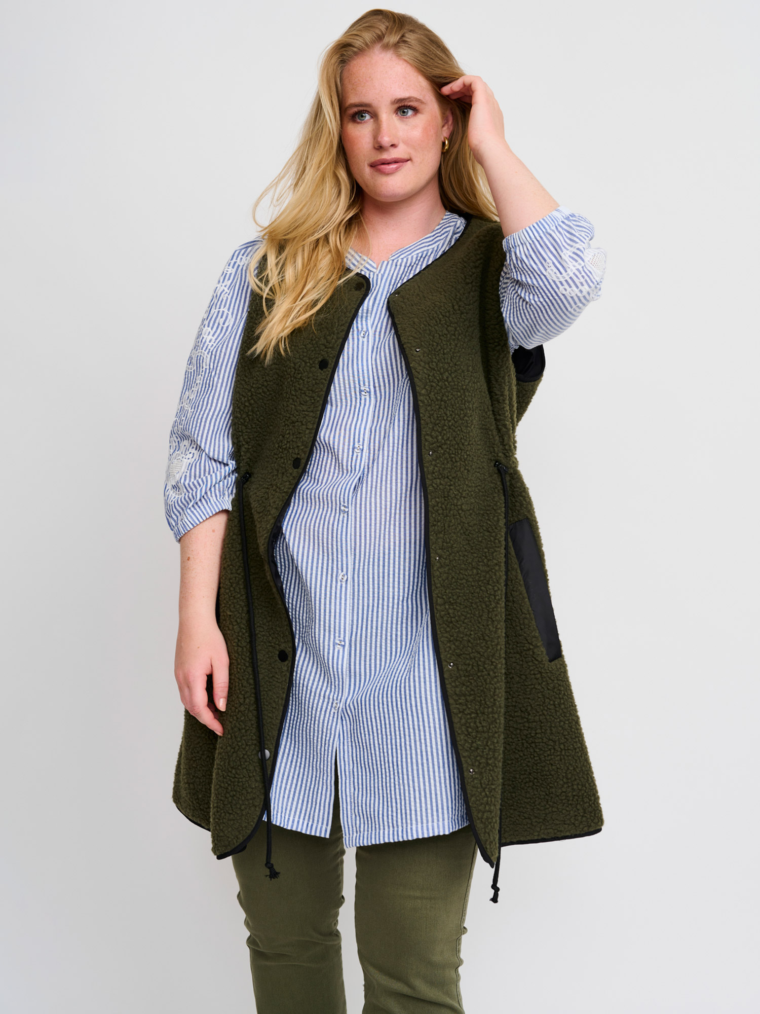 Vest fra Adia