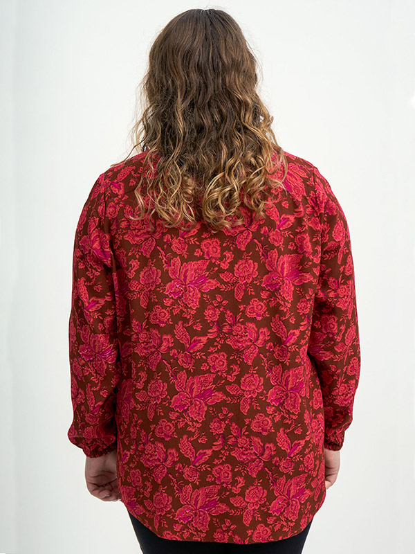 Bluse fra Adia
