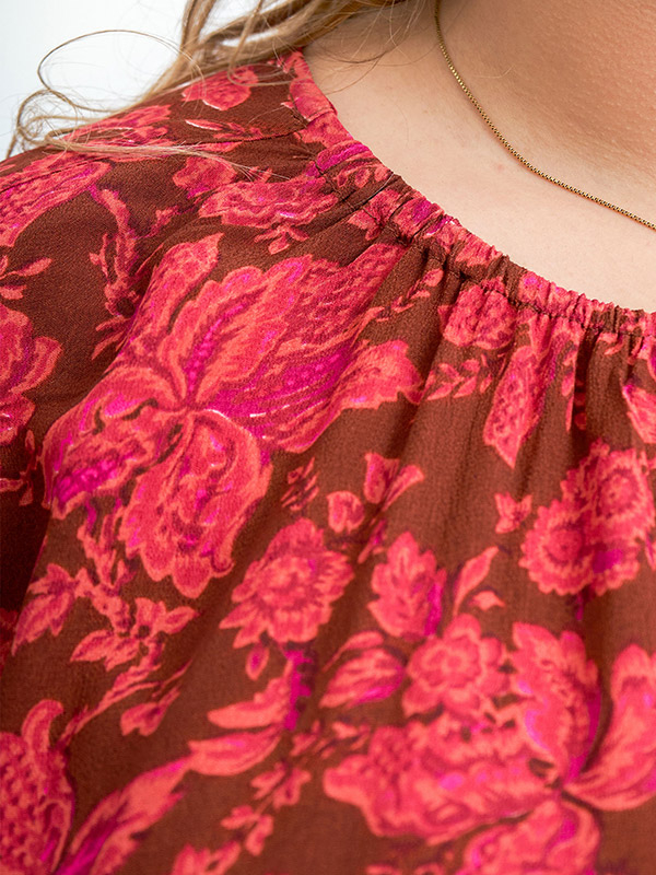 Bluse fra Adia