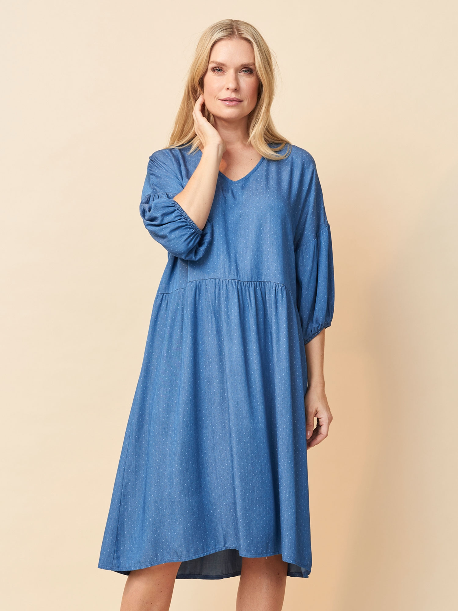 AMARIE - Plus Size Kjole fra Pont Neuf