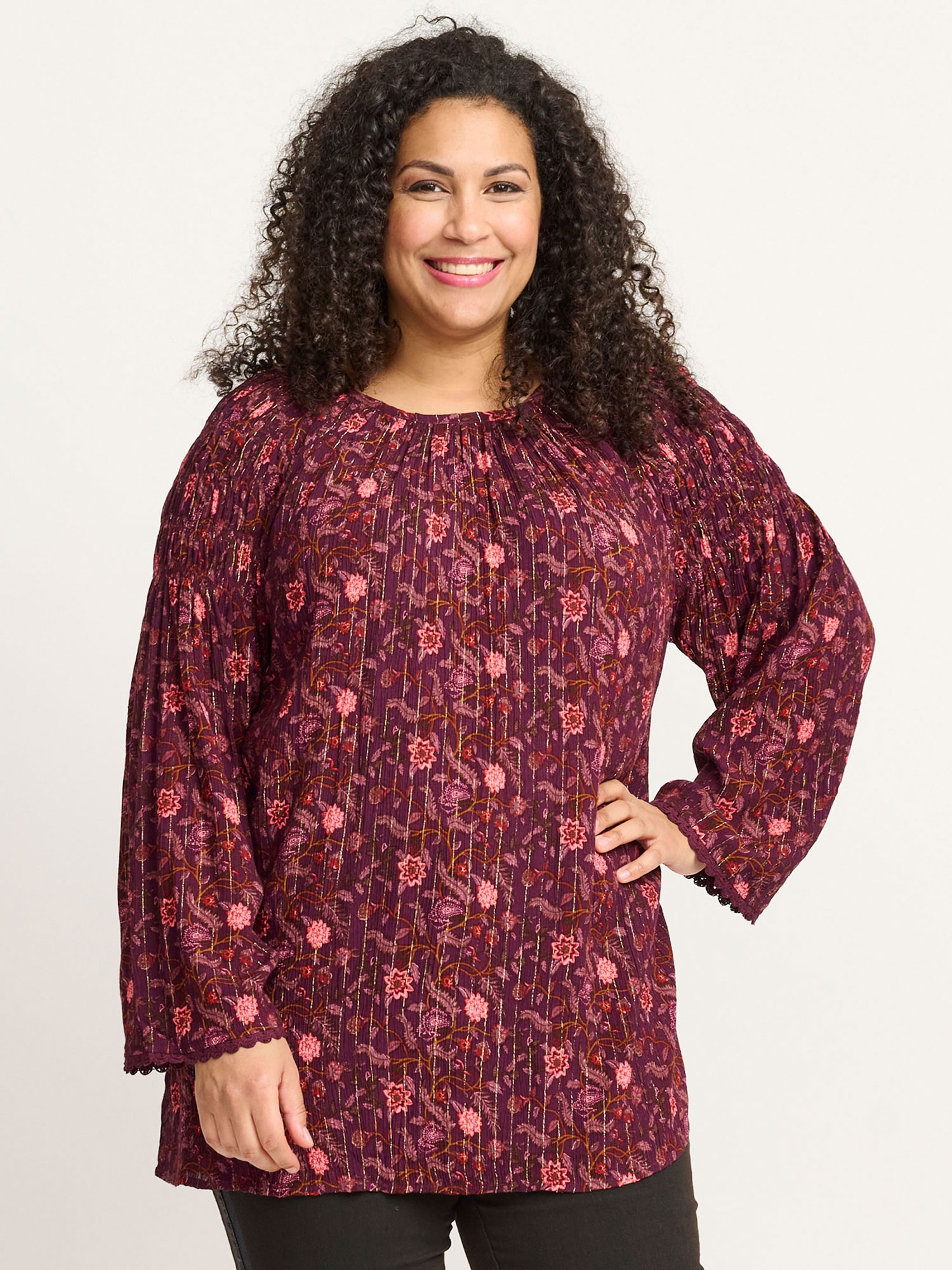 MABEL  - Plus Size Bluse fra Adia