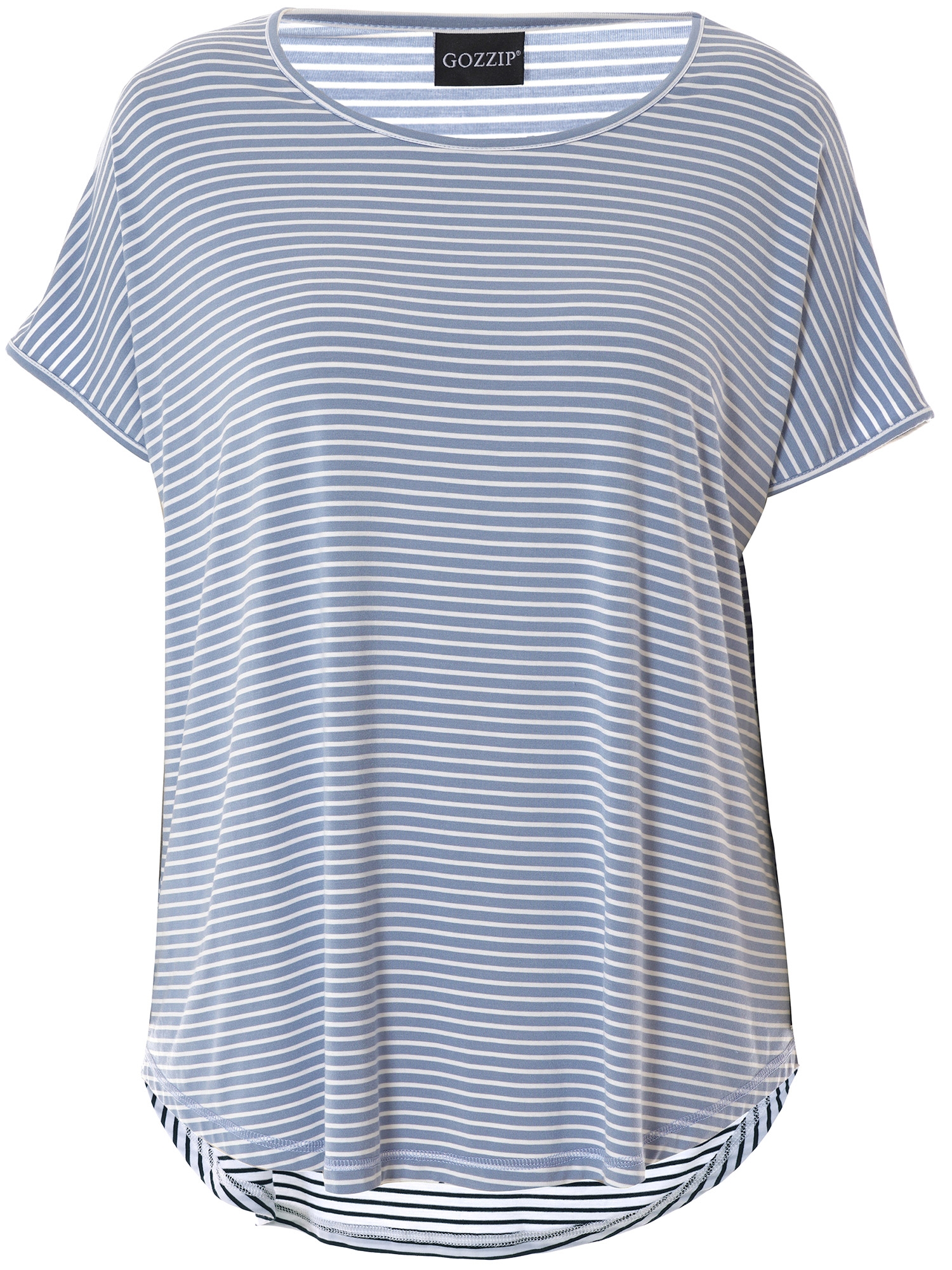 Gitte - Lys blå T-skjorte med smale hvite striper fra Gozzip